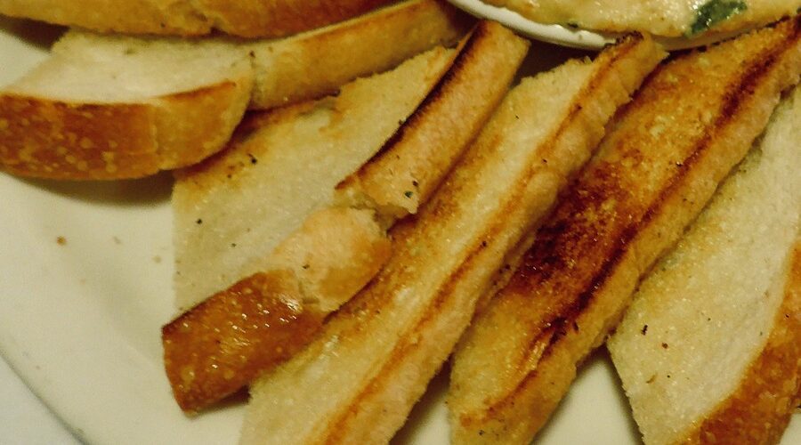 Village Tavern Garlic Toast Recipe