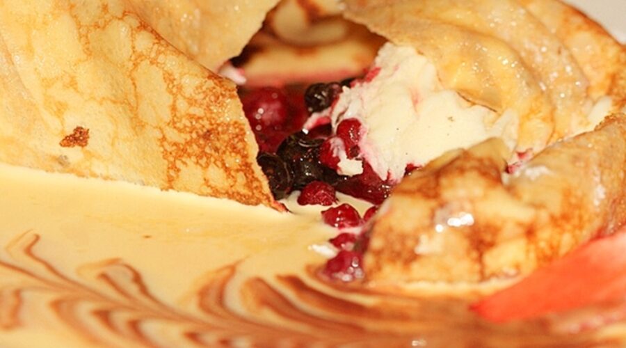 Bob Evans Crepes With Vanilla Cream Sauce Recipe