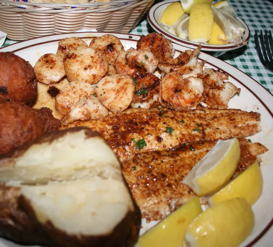 Famous Dave's Catfish and Shrimp Recipe