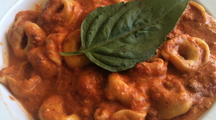Olive Garden Tortellini al Forni Recipe
