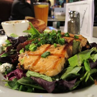 Bonefish Grill Grilled Salmon and Asparagus Salad Recipe