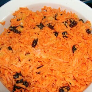 Golden Corral Carrot and Raisin Salad Recipe