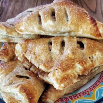 Hardee's Apple Turnovers Recipe