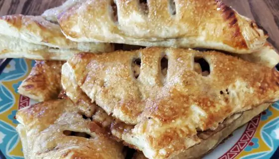 Hardee's Apple Turnovers Recipe