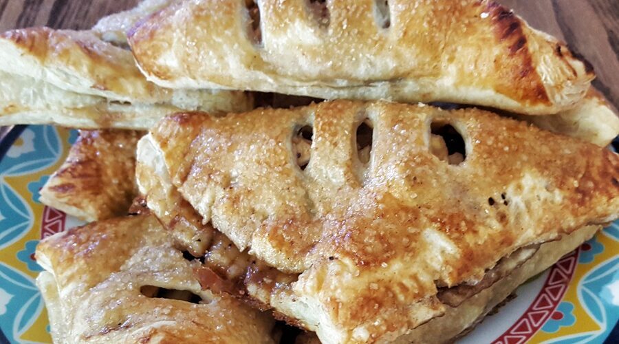 Hardee's Apple Turnovers Recipe