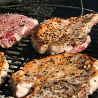 TGI Fridays Pepper Crusted Pork Chops Recipe