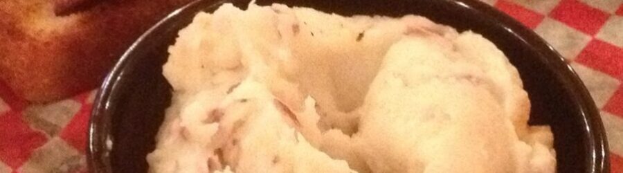 Famous Dave's Garlic Mashed Potatoes Recipe