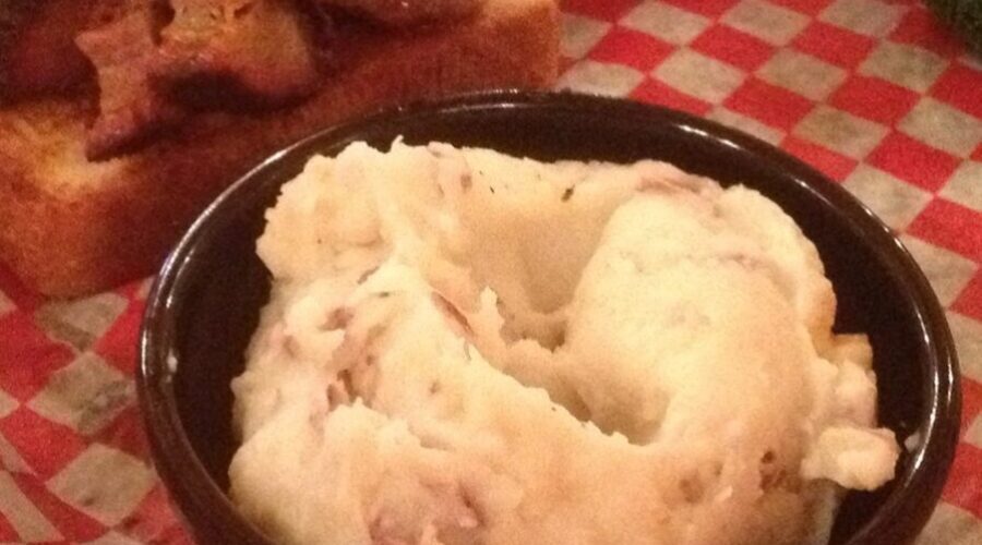 Famous Dave's Garlic Mashed Potatoes Recipe