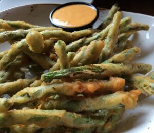 P.F. Chang's Crispy Green Beans and Spicy Dipping Sauce Recipe