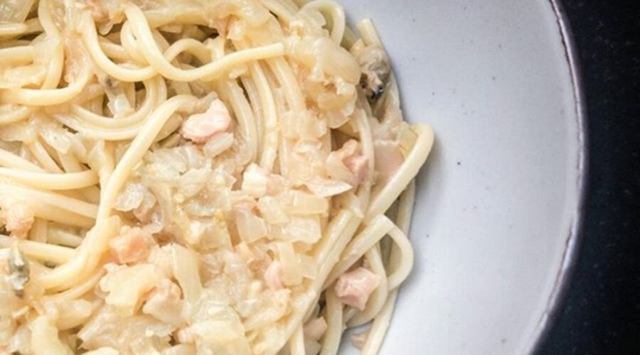 The Old Spaghetti Factory Linguine with Clam Sauce Recipe