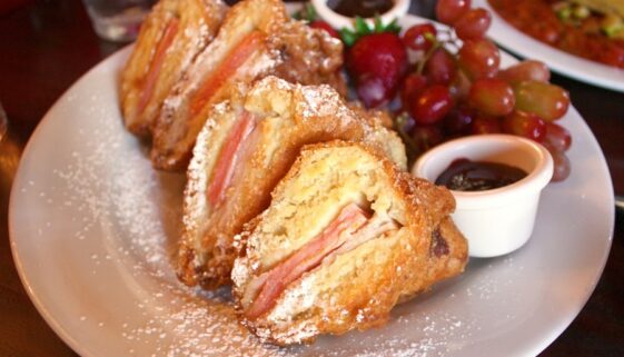 Cheddar's Monte Cristo Sandwich Recipe