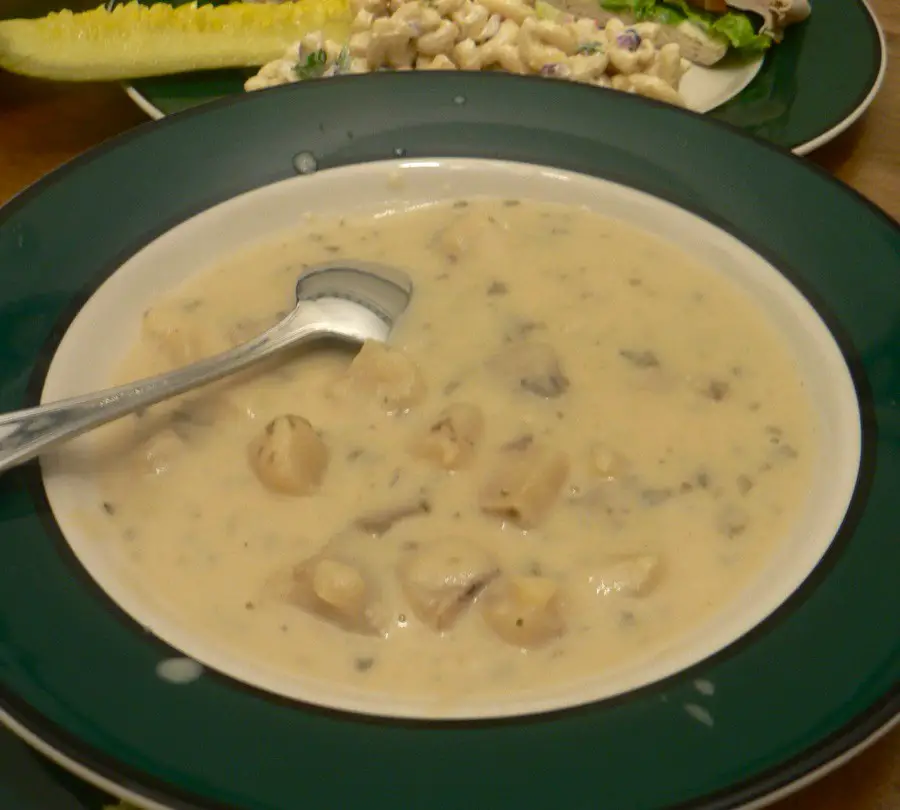 Johnny Carino's Roasted Garlic Potato Soup Recipe