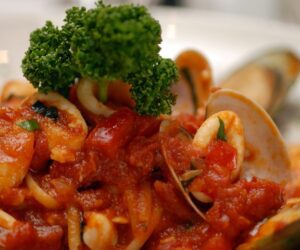 Romano's Macaroni Grill Pasta di Mare Recipe