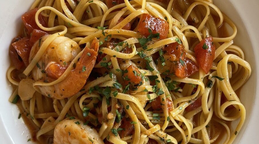 411 West Italian Café and 518 West Italian Café Lemon Linguine With Shrimp And Scallops Recipe
