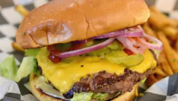 Carl's Jr. Famous Star Burger with Cheese Recipe