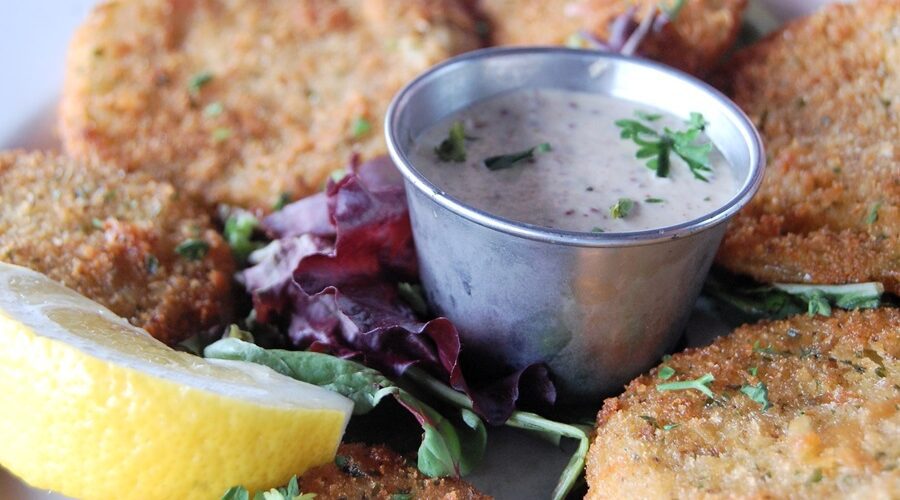 Dinosaur Bar-B-Que Fried Green Tomatoes Recipe