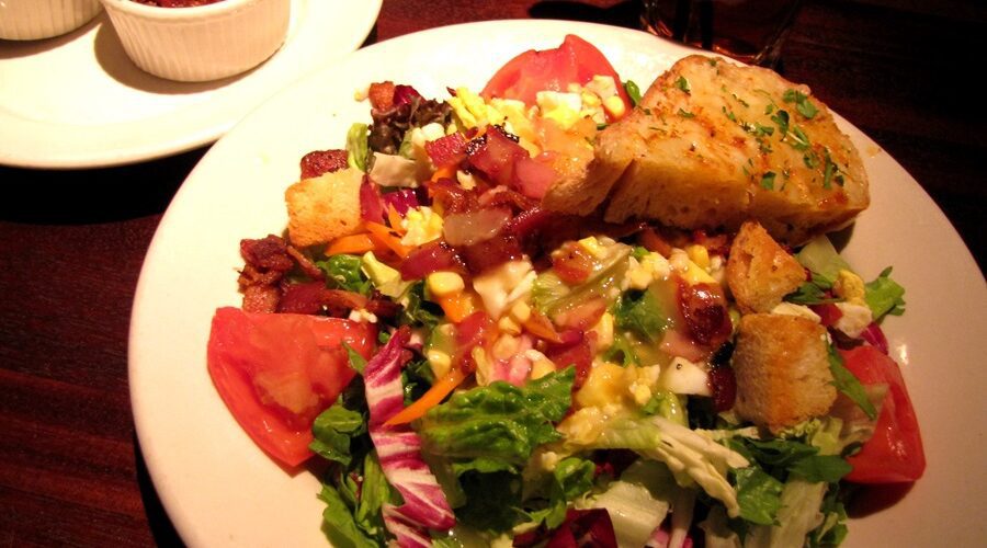 Houston's Salad with Hot Bacon Dressing Recipe