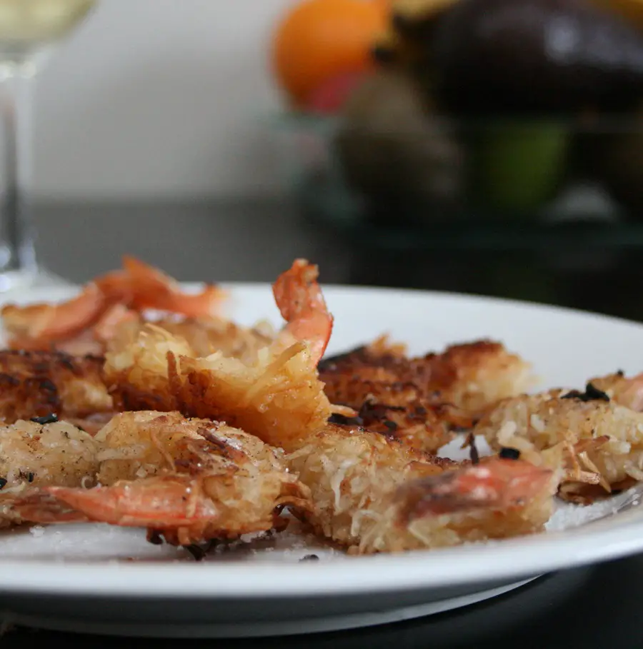 Ruby Tuesday Coconut Shrimp and Sweet and Hot Dipping Sauce Recipe