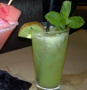 Bonefish Grill Kiwi Smash Cocktail Recipe