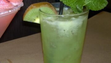 Bonefish Grill Kiwi Smash Cocktail Recipe