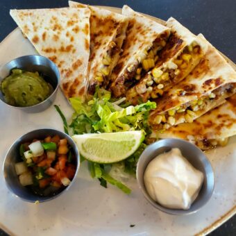 Tommy Bahama Pulled Pork Quesadillas Recipe Tommy Bahama Pulled Pork Quesadillas Recipe