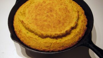 12 Bones Smokehouse Cheddar Jalapeno Cornbread Recipe