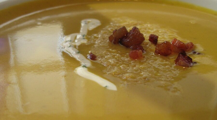 La Madeleine Carrot Ginger Soup Recipe