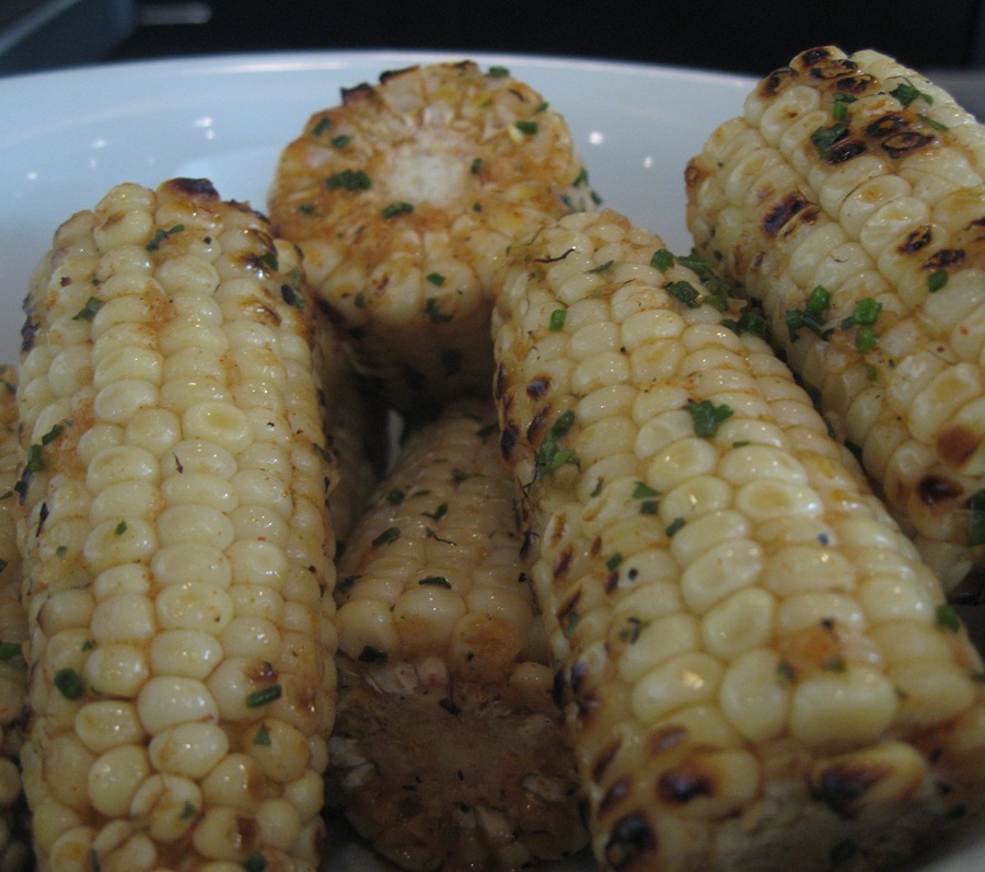 Carrabba's Italian Grill Corn on the Cob with Sun-Dried Tomato Butter Recipe