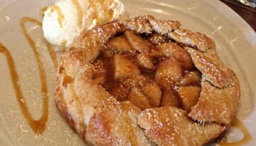 Carrabba's Italian Grill Cinnamon Apple Crostata Recipe