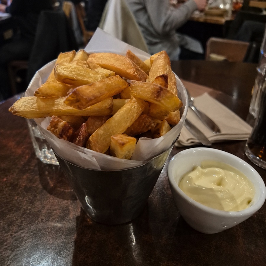 Le Bouche à Oreille Liège-Style Fries with Homemade Mayo Recipe