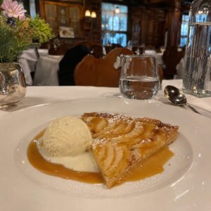 Zunfthaus zur Waag Apple Tart Recipe