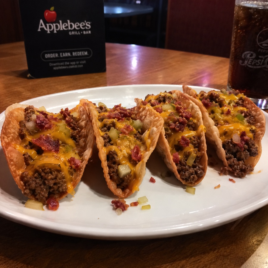 Applebee’s Bacon Cheeseburger Wonton Tacos Recipe