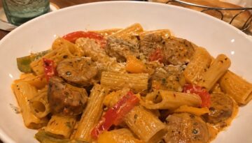 Olive Garden Spicy Sausage & Peppers Rigatoni Recipe